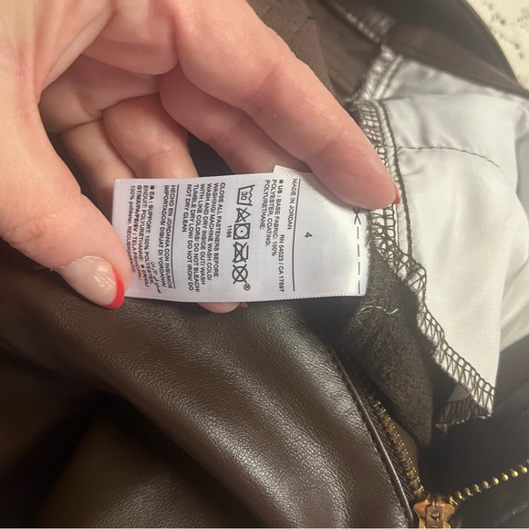 Old Navy Brown OG High Rise Vegan Leather Pants - Picture 10 of 10